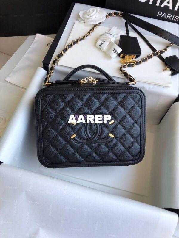 Replica Chanel CC Filigree Vanity Case in Tiny Grainy Calfskin A93343 Black 4