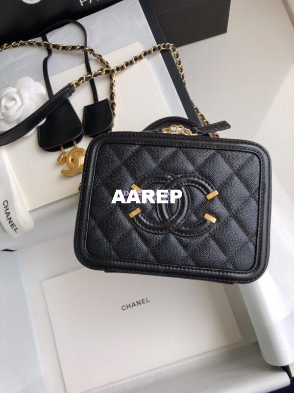 Replica Chanel CC Filigree Vanity Case in Tiny Grainy Calfskin A93343 Black 11