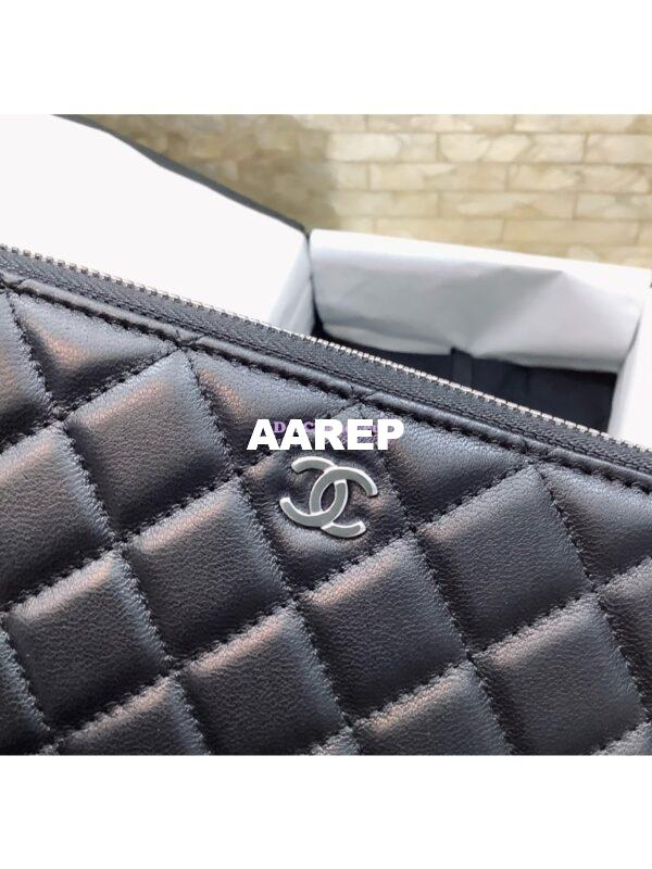 Replica Chanel zip around wallet A50097 in black lambskin leather 15