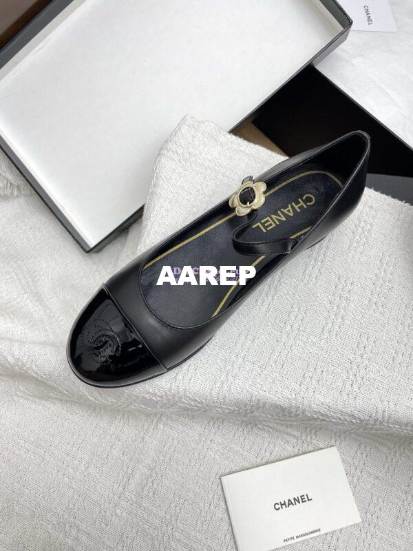Replica Chanel 25SS Mary Janes Lambskin and Clover Clasp G46377 Black 3