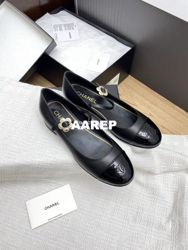 Replica Chanel 25SS Mary Janes Lambskin and Clover Clasp G46377 Black 4