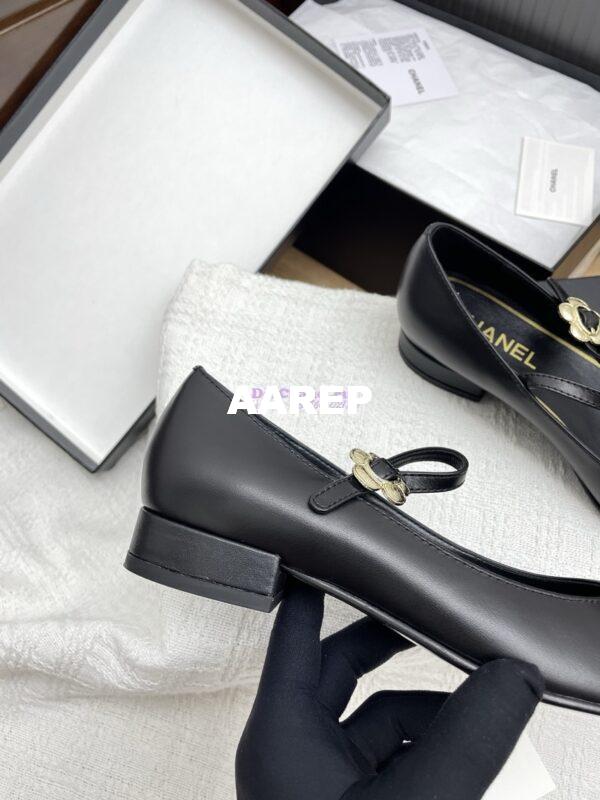 Replica Chanel 25SS Mary Janes Lambskin and Clover Clasp G46377 Black 7