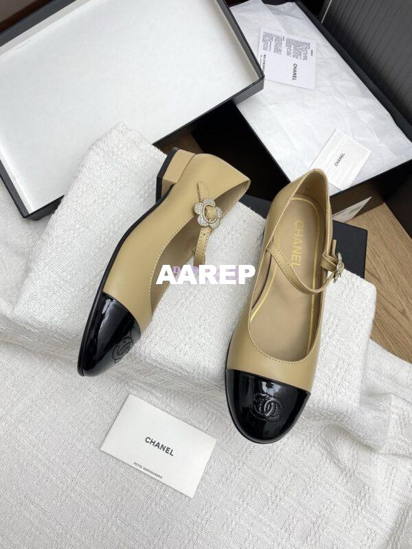 Replica Chanel 25SS Mary Janes Lambskin and Clover Clasp G46377 Beige 7