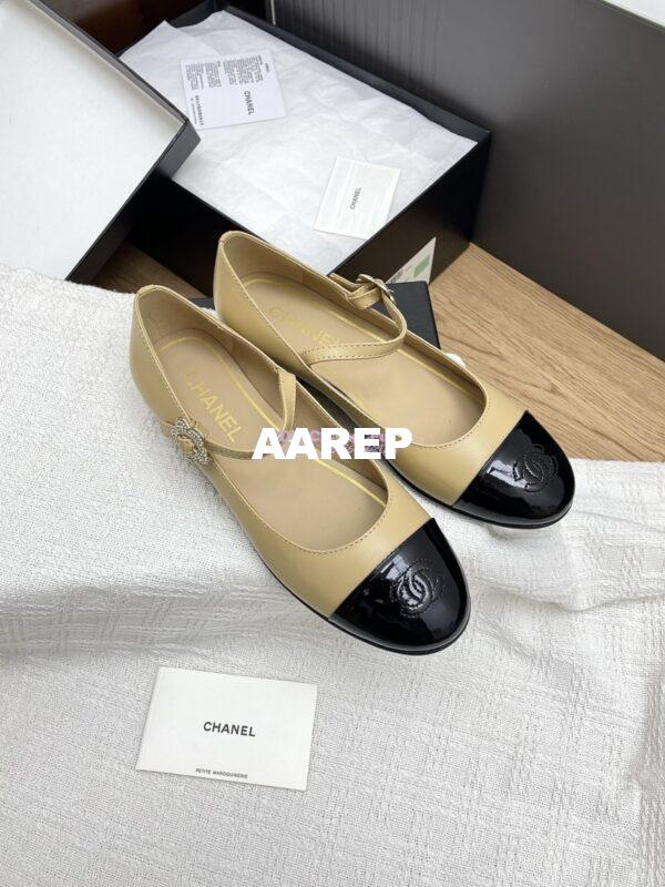 Replica Chanel 25SS Mary Janes Lambskin and Clover Clasp G46377 Beige 8