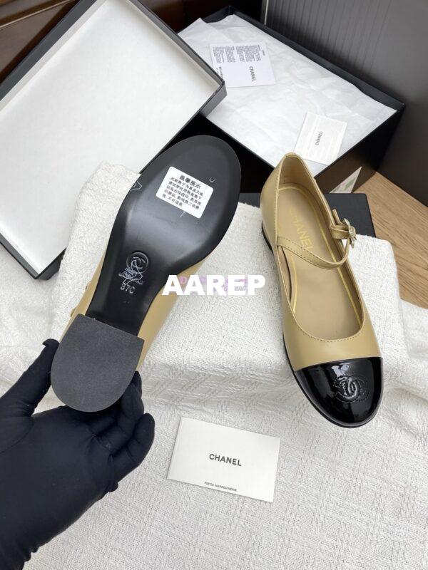 Replica Chanel 25SS Mary Janes Lambskin and Clover Clasp G46377 Beige 9