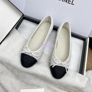 Replica Chanel 25P New Ballerina Embroidery & Grosgrain G02819 White