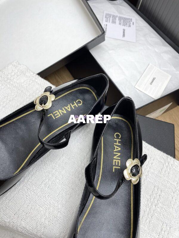 Replica Chanel 25SS Mary Janes Patent Calfskin and Clover Clasp G46377 Black 8