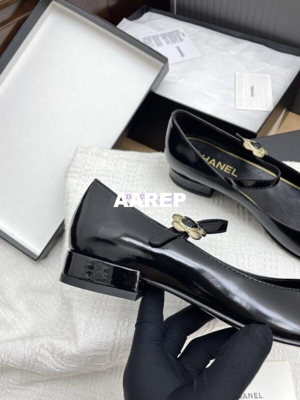 Replica Chanel 25SS Mary Janes Patent Calfskin and Clover Clasp G46377 Black 11