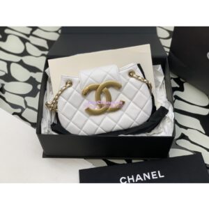 Replica Chanel 24C Vintage Logo Small Quilted Lambskin Shoulder Bag AS4609 White