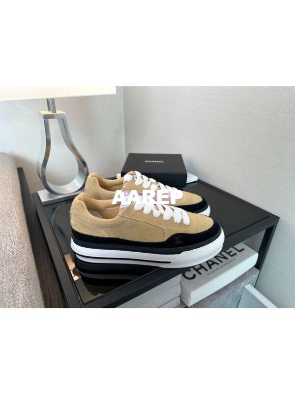 Replica Chanel 25A Velvet and Suede Calfskin CC Logo Platform Sneakers G45208 Beige 6