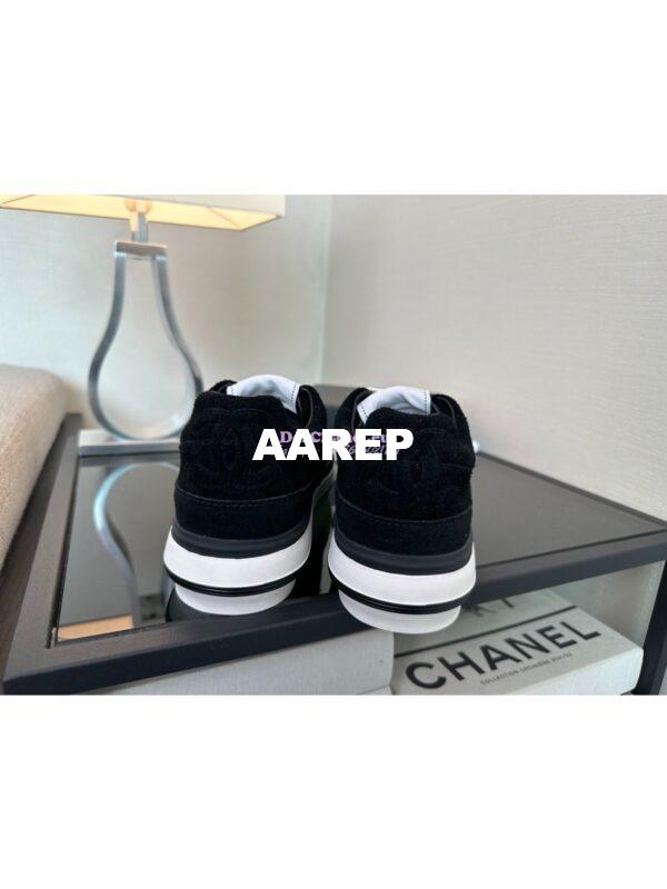Replica Chanel 25A Velvet and Suede Calfskin CC Logo Platform Sneakers G45208 Black 3