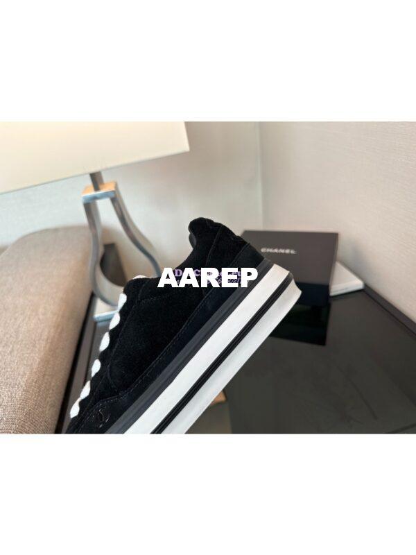 Replica Chanel 25A Velvet and Suede Calfskin CC Logo Platform Sneakers G45208 Black 7