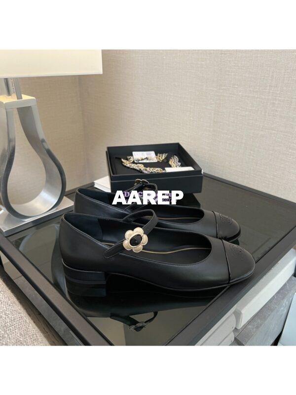 Replica Chanel 25A Lambskin Mary Jane Pumps with Camellia Flower Detail and Patent Toe G46200 3