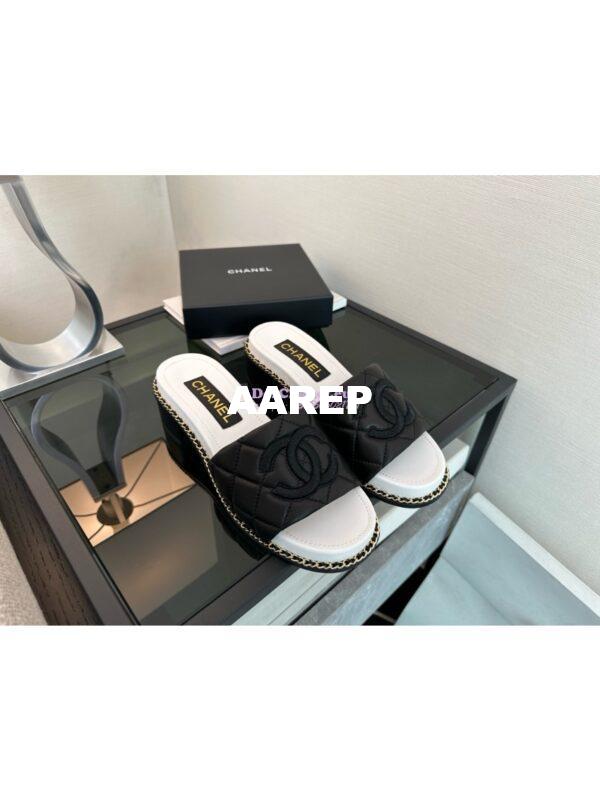 Replica Chanel 25SS CC Mules with Quilted Lambskin and Chain G46301 Black 5