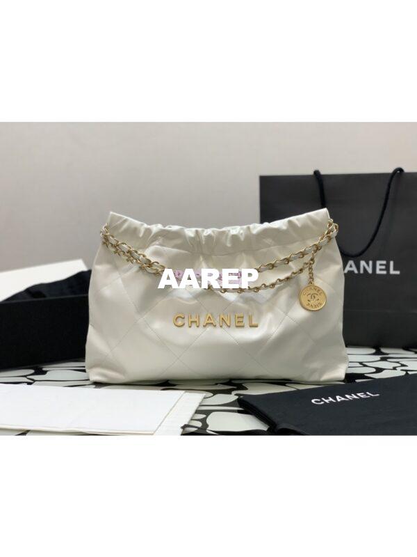 Replica Chanel 22 Handbag Shiny Calfskin & Gold Metal AS4486 White