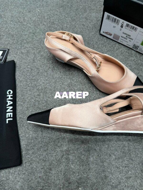 Replica Chanel 25P Mary Jane Slingbacks Satin and Grossgrain G46375 Beige 10
