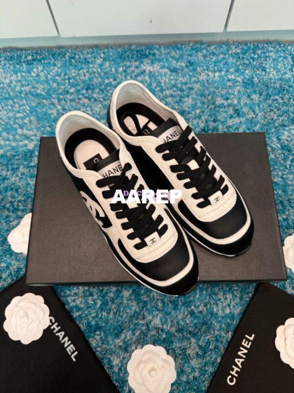 Replica Chanel 25P Trainer in Calfskin & Suede Calfskin G46372 T01 8
