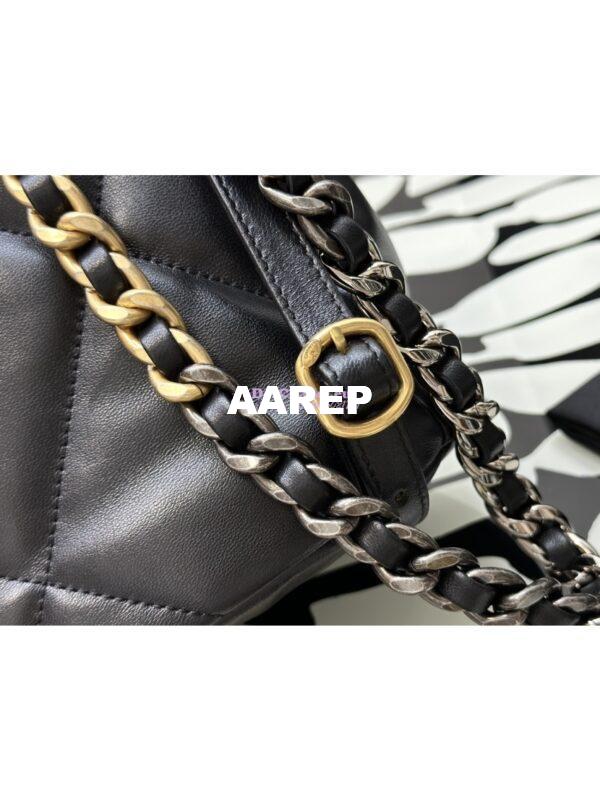 Replica Chanel 19 Backpack in Lambskin AS4223 Black 6