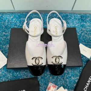 Replica Chanel 25C Mary Janes Slingback Flats Lambskin and Patent Toe G46270 White