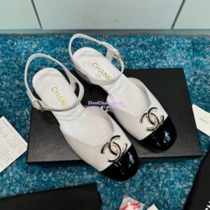 Replica Chanel 25C Mary Janes Slingback Flats Lambskin and Patent Toe G46270 White 2