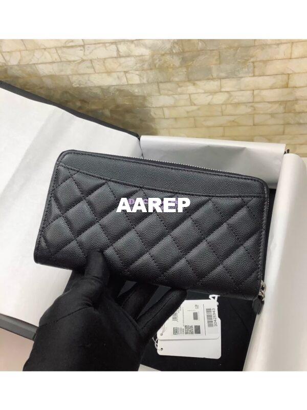 Replica Chanel zip around wallet A50097 in black caviar leather 4