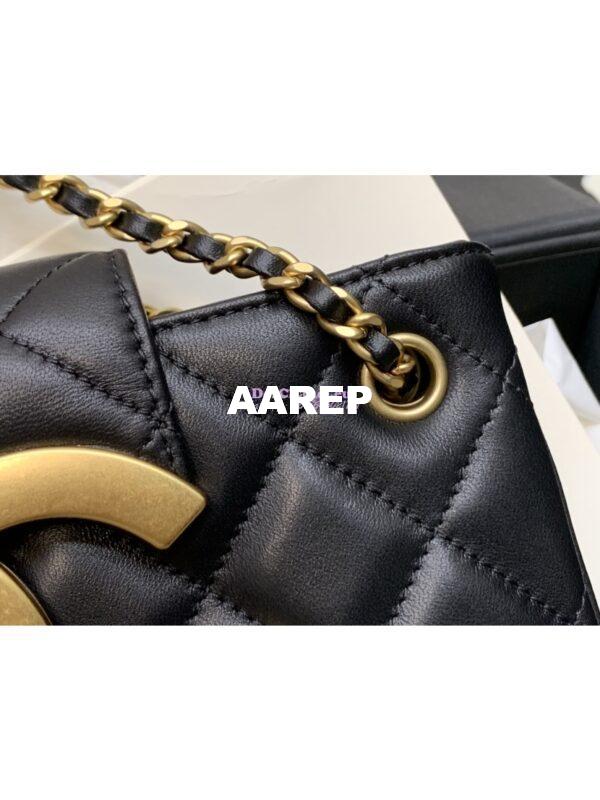 Replica Chanel 24C Vintage Logo Quilted Lambskin Shoulder Bag AS4596 Black 5
