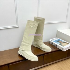 Replica Chanel 25C Suede Calfskin Boots G46117 Creme 2