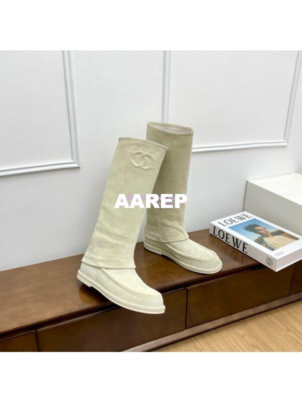 Replica Chanel 25C Suede Calfskin Boots G46117 Creme 4