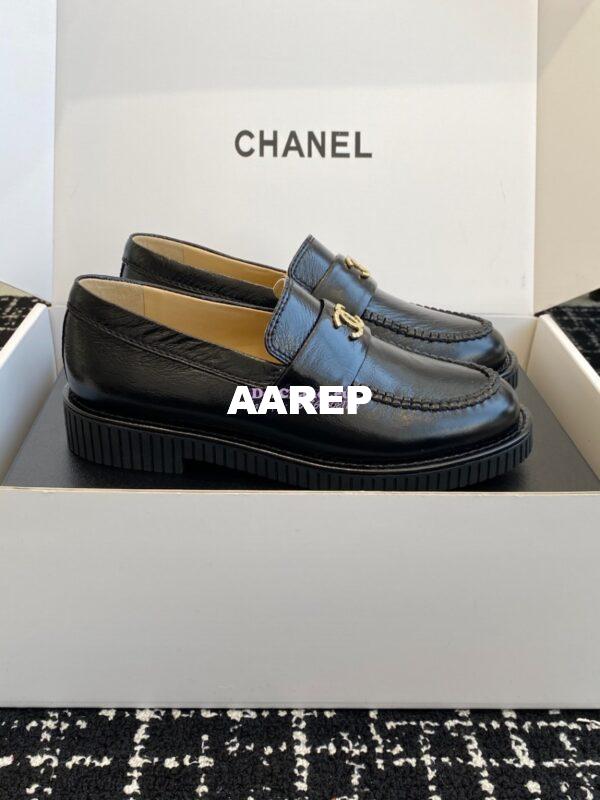 Replica Chanel Mocassins Shiny Crumpled Calfskin G46112 Black 4