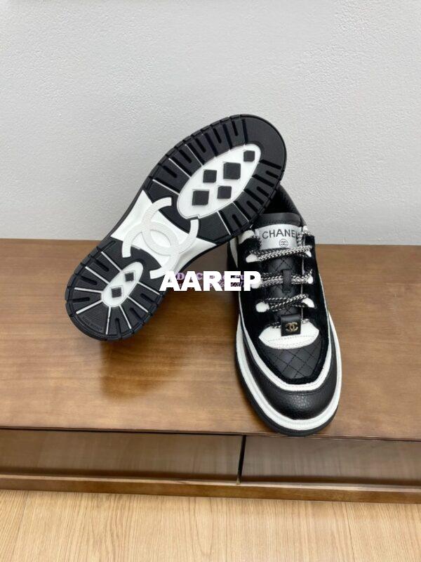 Replica Chanel 25FW Trainer in Grained Calfskin and Suede G46258 Black 14