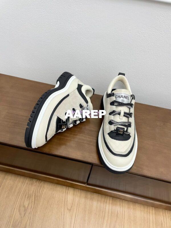 Replica Chanel 25FW Trainer in Grained Calfskin and Suede G46258 Grey 3