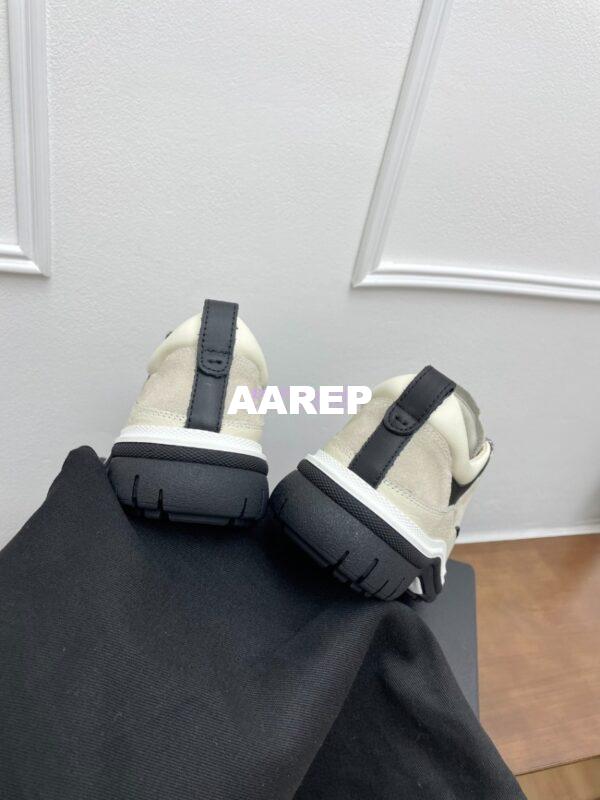 Replica Chanel 25FW Trainer in Grained Calfskin and Suede G46258 Grey 14