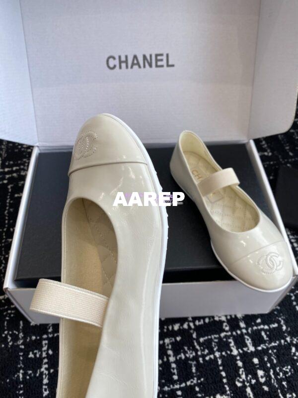 Replica Chanel 25C Mary Janes Crinkled Lambskin G46200 White 5
