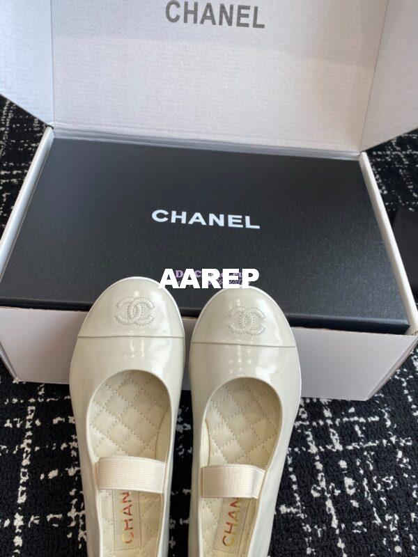 Replica Chanel 25C Mary Janes Crinkled Lambskin G46200 White 7