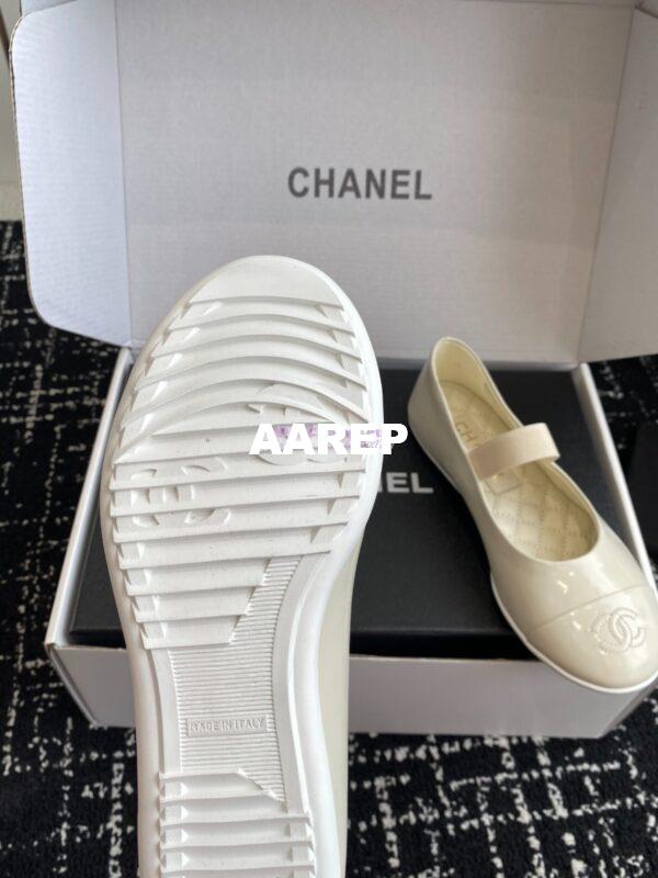 Replica Chanel 25C Mary Janes Crinkled Lambskin G46200 White 11