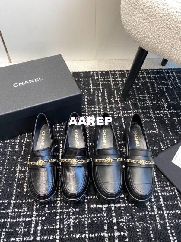 Replica Chanel 24K Mocassins in Shiny Aged-Calfskin G46068 3