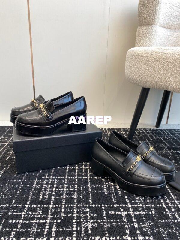Replica Chanel 24K Mocassins in Shiny Aged-Calfskin G46068 4