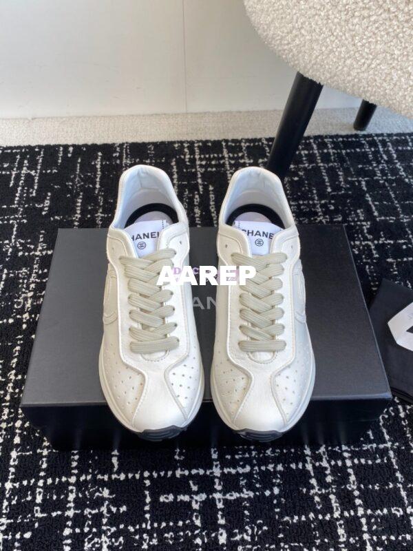 Replica Chanel Cruise 24/25 Trainer in Calfskin G46252 White 5