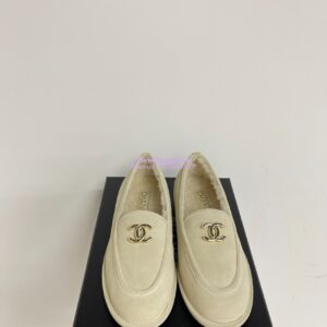 Replica Chanel 24P CC Suede and Wool Moccasins G45886 Ivory
