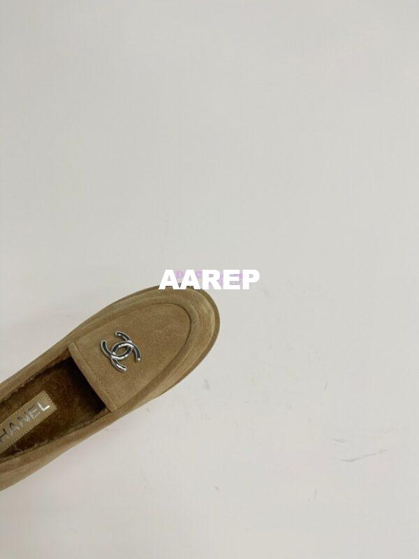 Replica Chanel 24P CC Suede and Wool Moccasins G45886 Beige 11