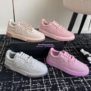 Replica Chanel 2024 Wool & Mixed Fibers Sneakers G46011 Lilac 2
