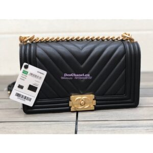 Replica Chanel Chevron Boy Flap Bag in Lambskin Black