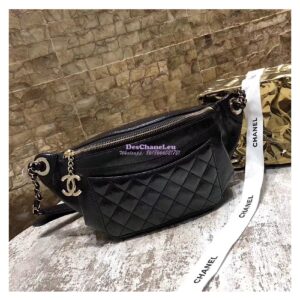 Replica Chanel Waist Bag Crumpled Lambskin A57832 Black