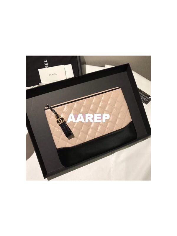 Replica Chanel Gabrielle O Case in beige Aged Calfskin A84287 3