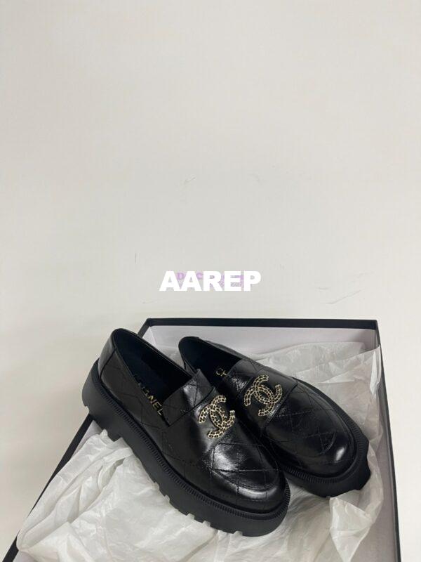 Replica Chanel 24P CC Logo Enamel Loafers Shiny Calfskin G45789 Black 5