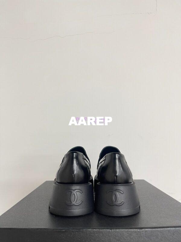 Replica Chanel 24P CC Logo Enamel Loafers Shiny Calfskin G45789 Black 7