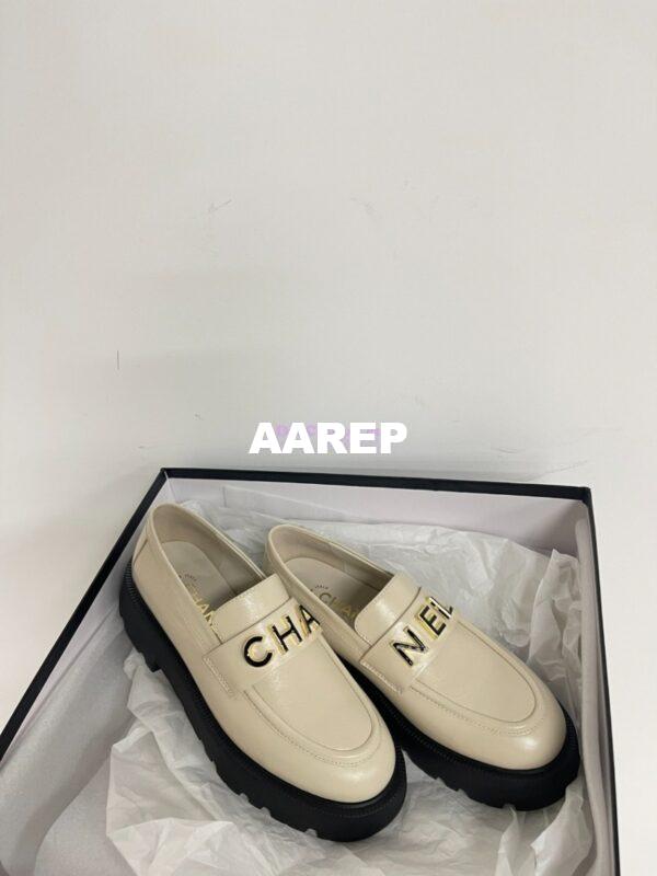 Replica Chanel 24P Logo Enamel Loafers Shiny Calfskin G45788 Creme 6