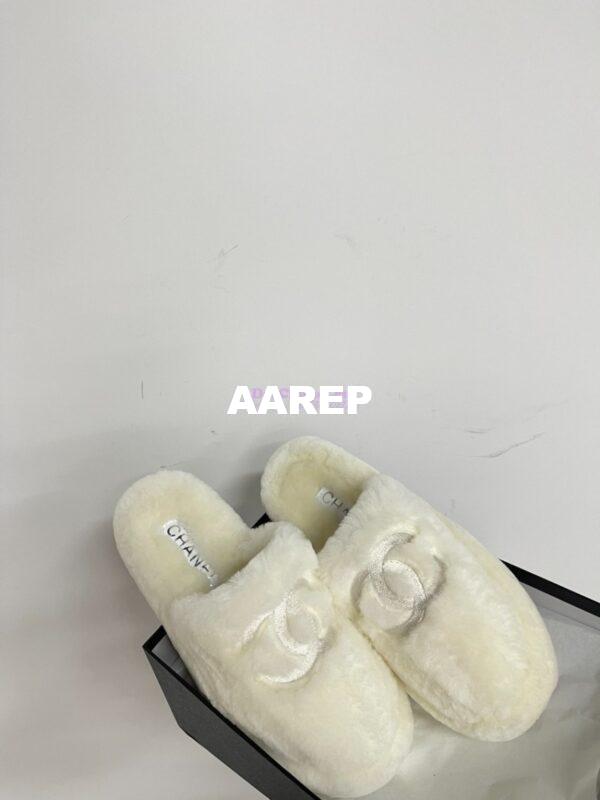 Replica Chanel 24B Wool Slippers G45984 Creme 3