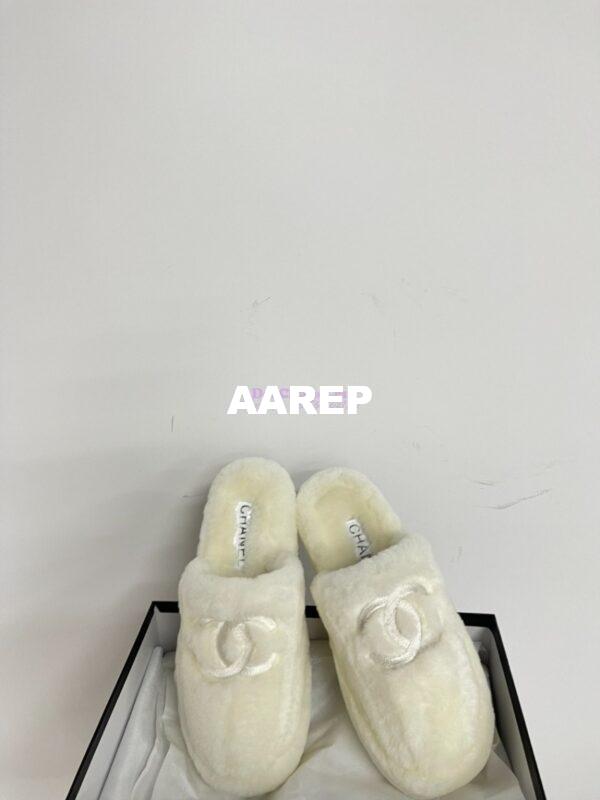 Replica Chanel 24B Wool Slippers G45984 Creme 8
