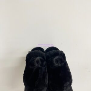 Replica Chanel 24B Wool Slippers G45984 Black 2